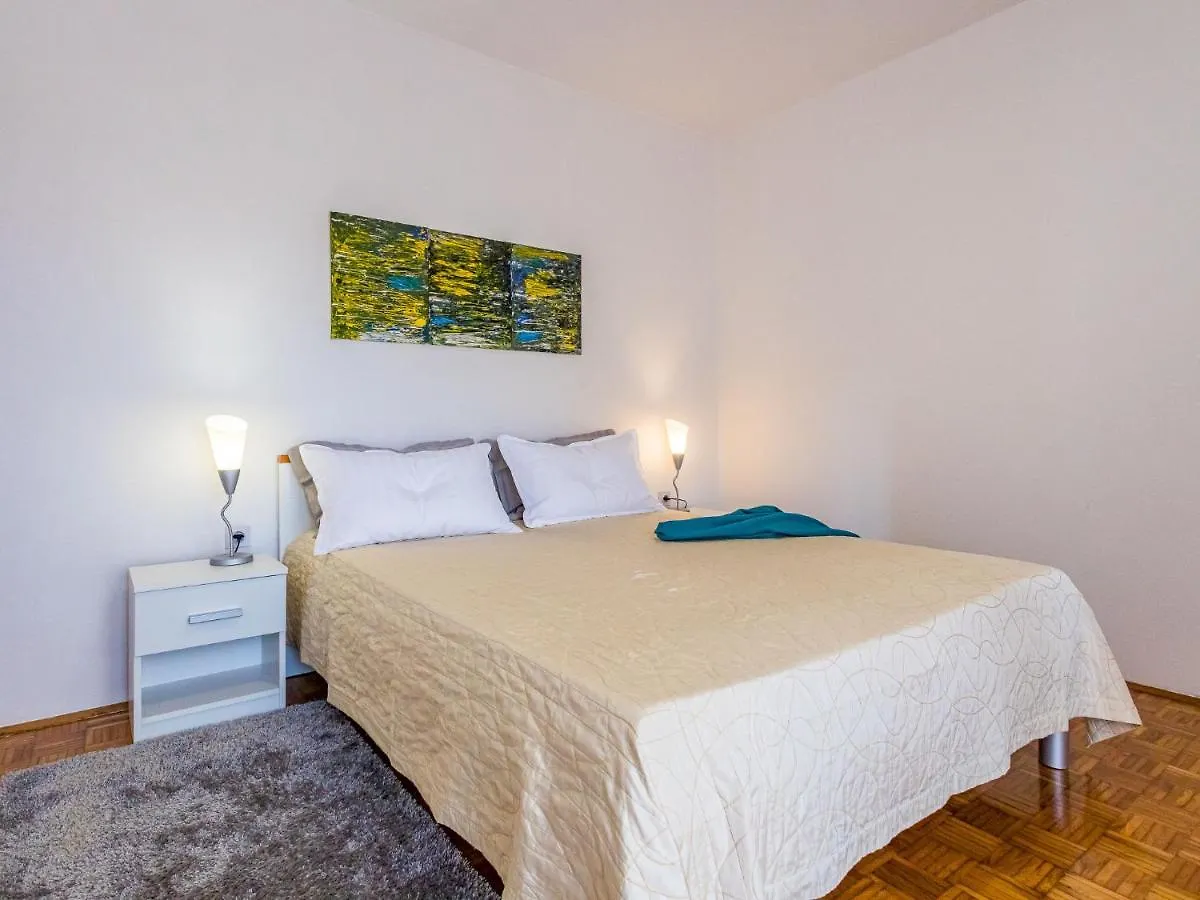 Apartment Dana - Uma151 By Interhome Umag Croatia