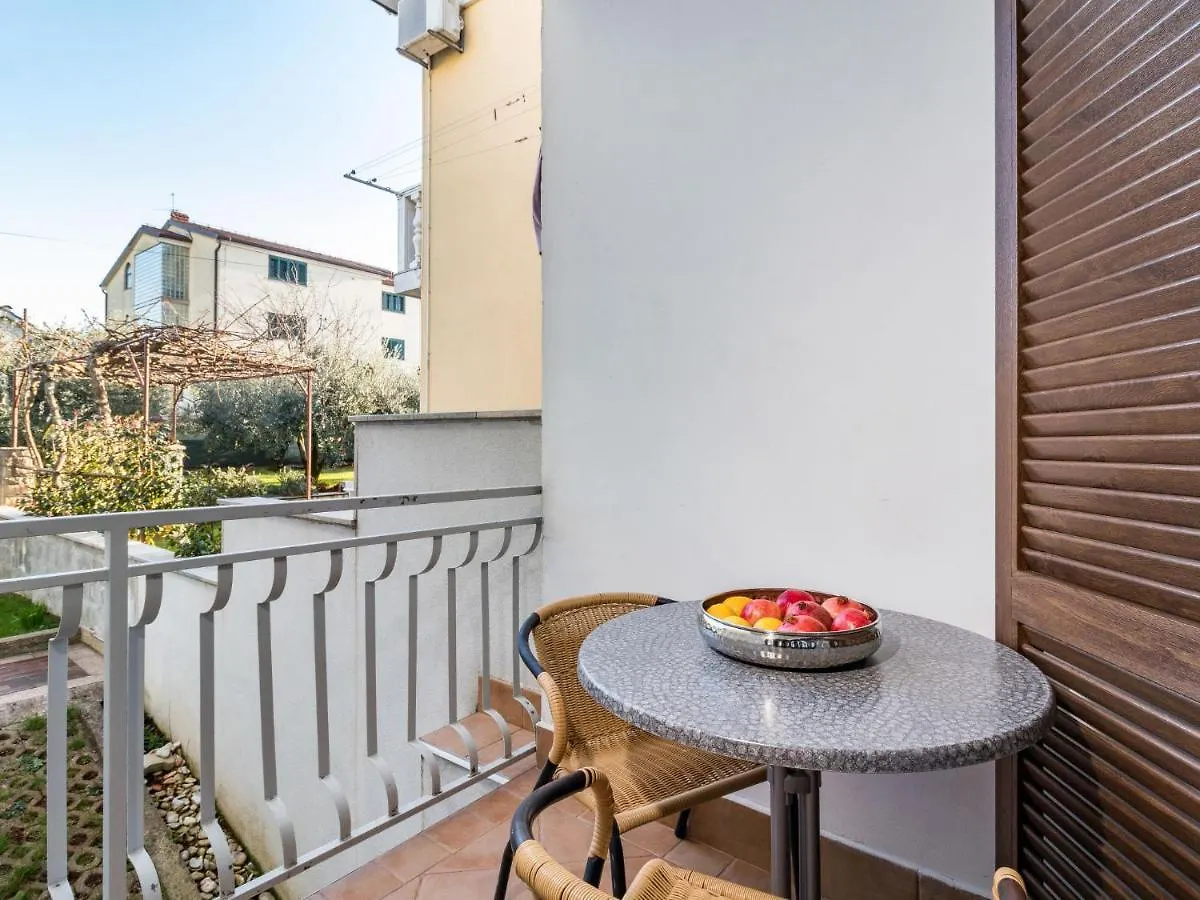 Apartment Dana - Uma151 By Interhome Umag